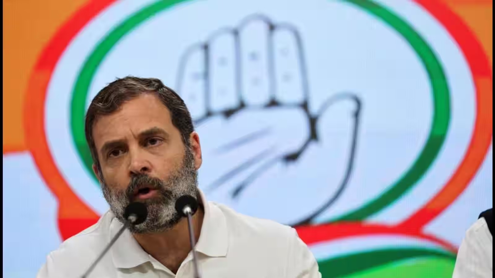 राहुल गाँधी का अदाणी पर वार, कहाँ से लाया 20 हजार करोड़ मोदी का यार