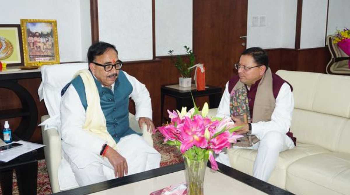 दिल्ली दौरे पर सीएम धामी, केंद्रीय मंत्री से मुलाकात कर की ये बात, मिल सकती है बड़ी सौगात…