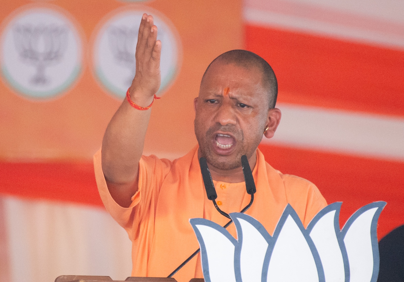 आजमगढ़ को बदनाम करने वाले आज बेनकाब हो चुके हैं: सीएम योगी