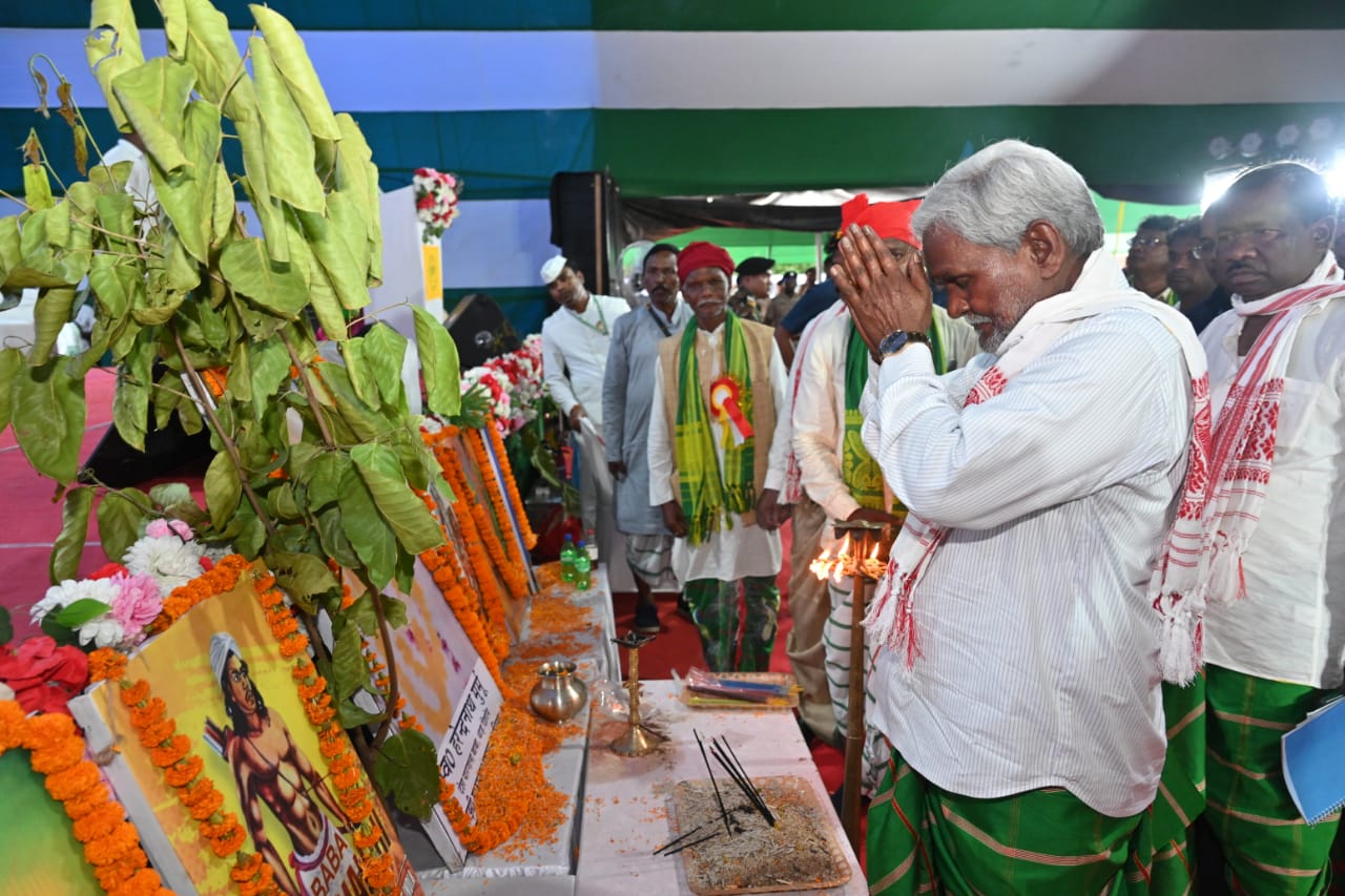 JH- माझी परगना व्यवस्था मजबूत होगा तभी आदिवासी समाज आगे बढ़ेगा: चम्पाई सोरेन