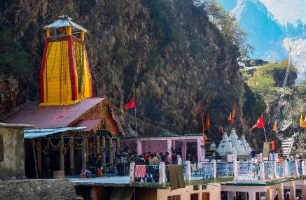 शाम पांच बजे के बाद यमुनोत्री पैदल मार्ग रहेगा प्रतिबंधित, उत्तरकाशी पुलिस ने जारी की एसओपी