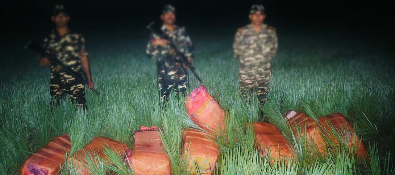 nepali-liquor-seized-by-ssb-at-basmatia-border